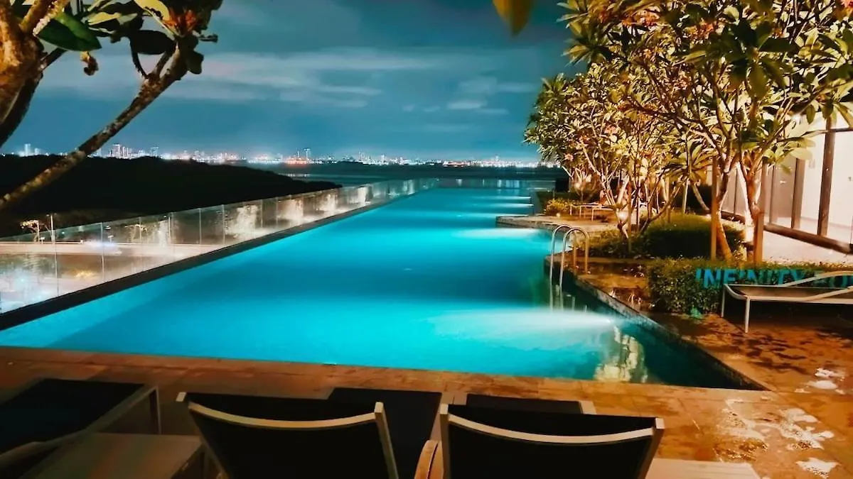 Cozy Luxury Suites Urban In Penang City View 10Pax George Town 0*,  Malaysia