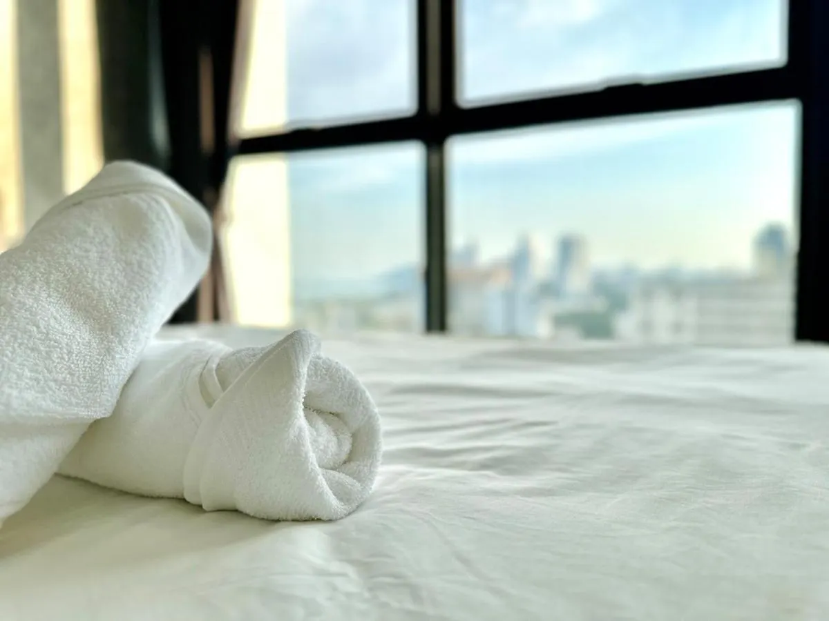 Apartment Cozy Luxury Suites Urban In Penang City View 10Pax George Town