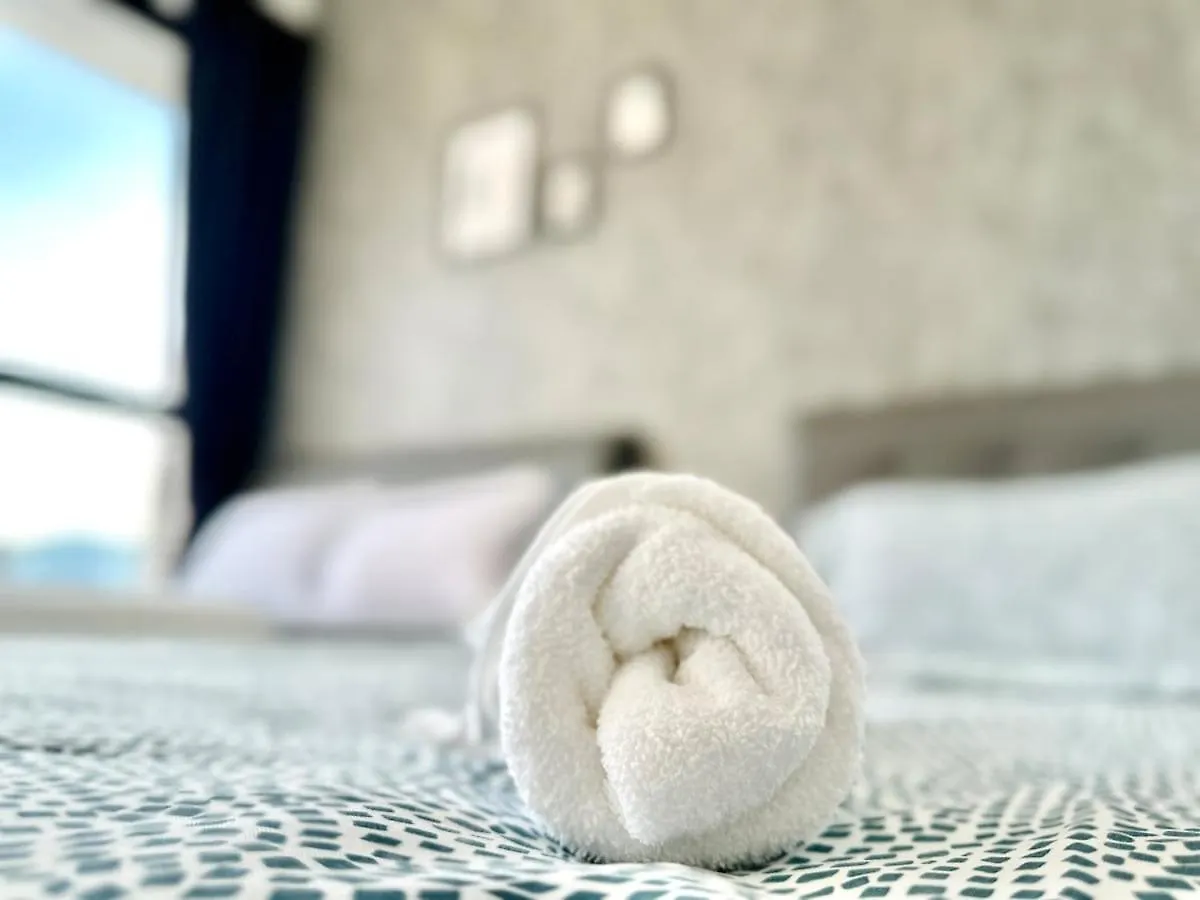 Cozy Luxury Suites Urban In Penang City View 10Pax George Town