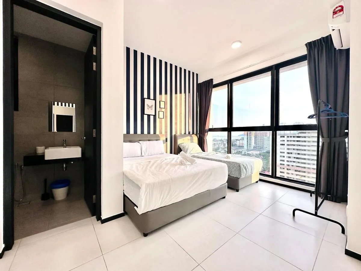 Cozy Luxury Suites Urban In Penang City View 10Pax George Town 0*,  Malaysia