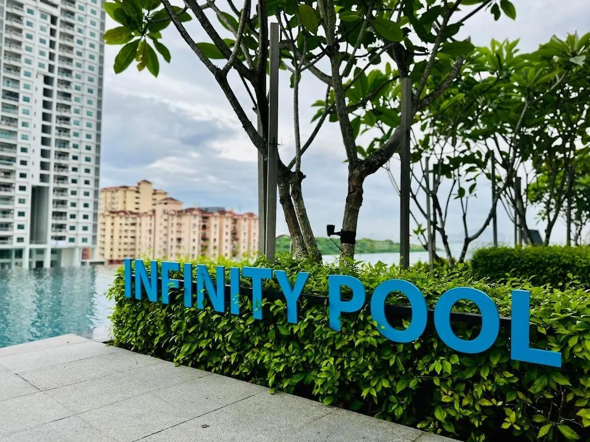 Cozy Luxury Suites Urban In Penang City View 10Pax George Town Apartment